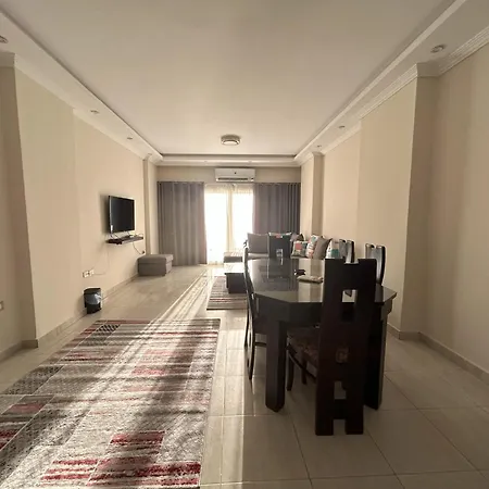 Luxury Apartments: Family-Friendly Oasis by Mall of Arabia 6th of October City Exterior photo