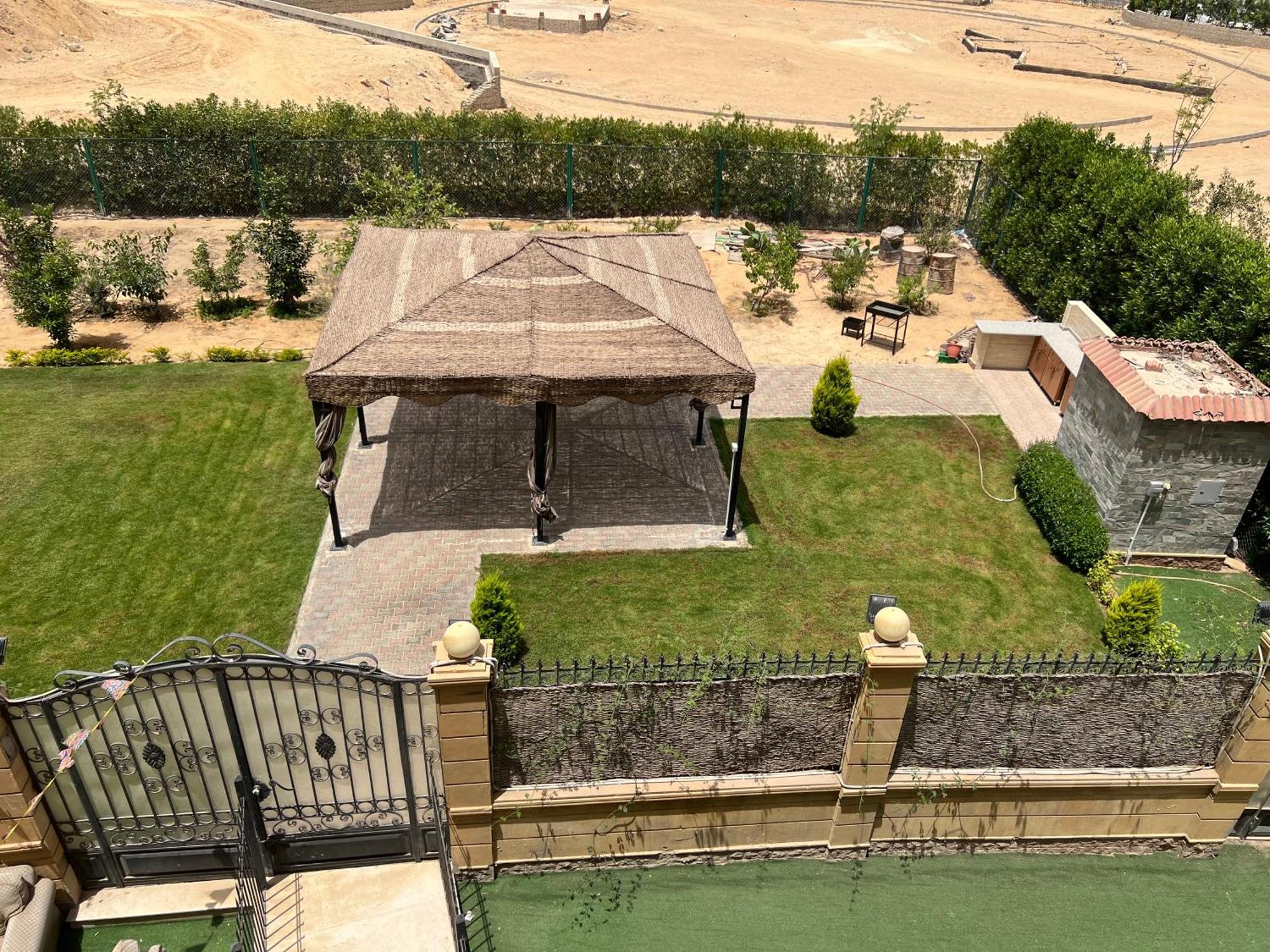 Luxury Beside Mall Of Arabia And Dar Al-fouad Hospital - Families Only- No Alcoholic Beverages