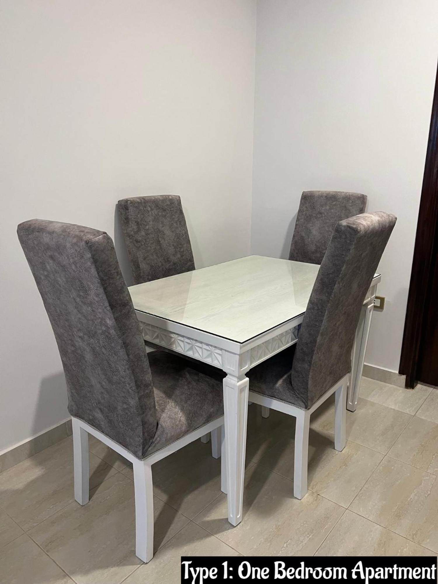 Luxury Beside Mall Of Arabia And Dar Al-fouad Hospital - Families Only- No Alcoholic Beverages Apartment