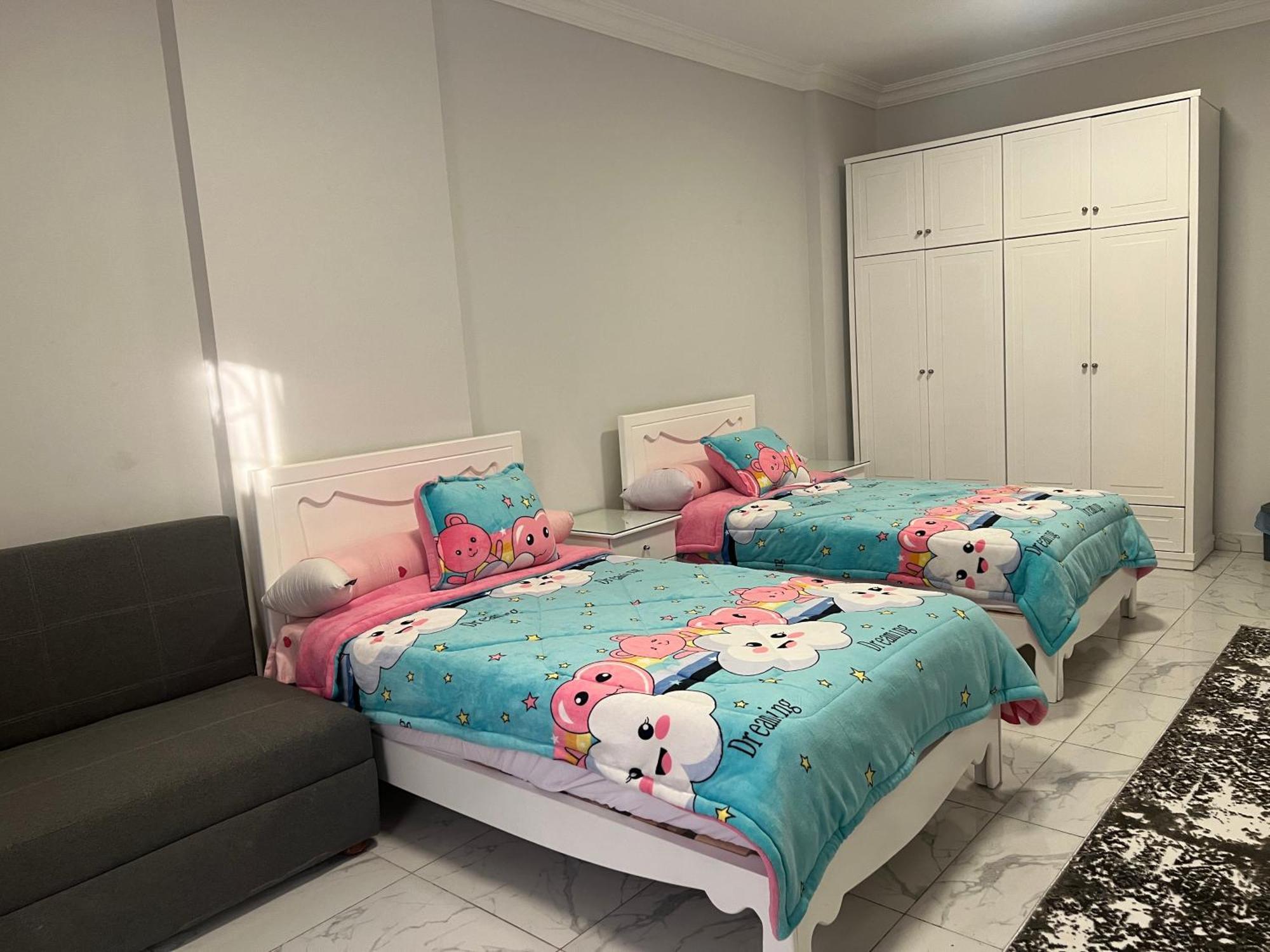 Luxury Beside Mall Of Arabia And Dar Al-fouad Hospital - Families Only- No Alcoholic Beverages 6th of October City
