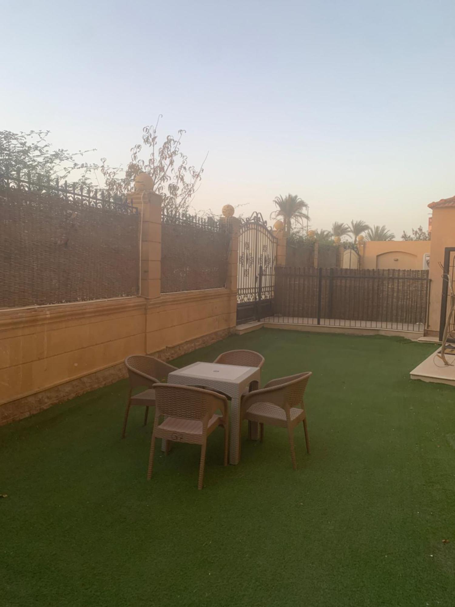 Apartment Luxury Beside Mall Of Arabia And Dar Al-fouad Hospital - Families Only- No Alcoholic Beverages *